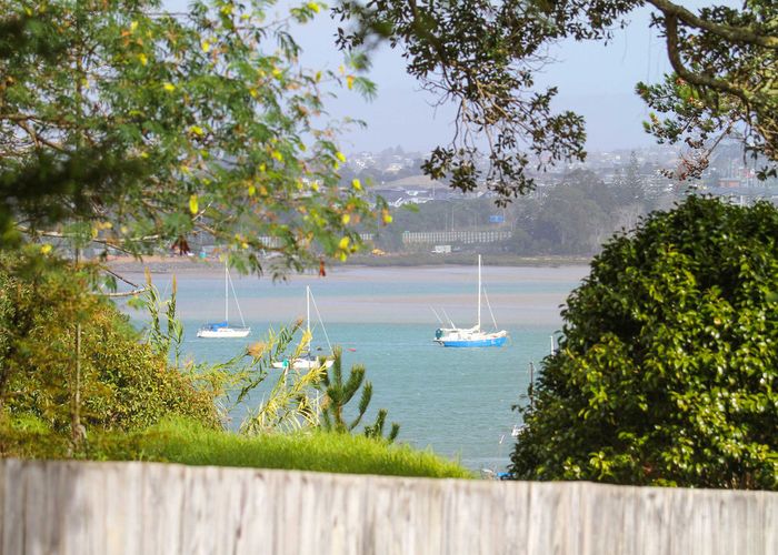  at 24 Rame Road, Greenhithe, Auckland