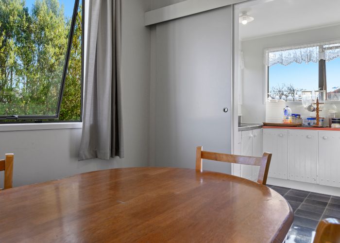 at 2 LINA Place , Waiuku, Waiuku