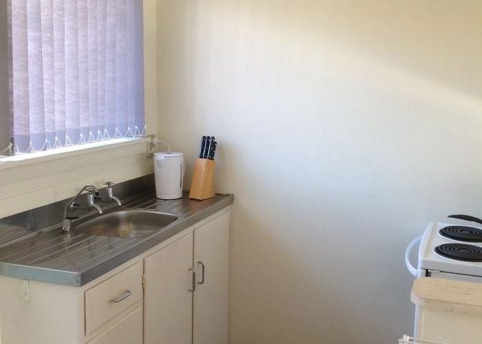  at 4/17 Brake Street, Upper Riccarton, Christchurch