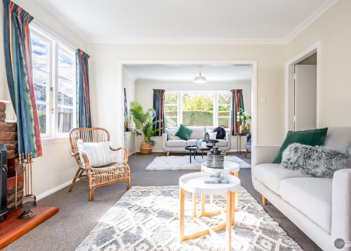  at 6 Edwin Street, Belmont, Lower Hutt