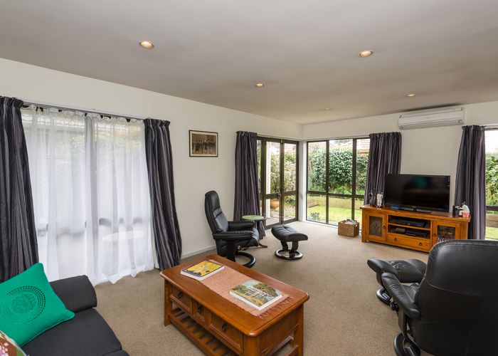  at 2-90/90 Proctor Street, Papanui, Christchurch