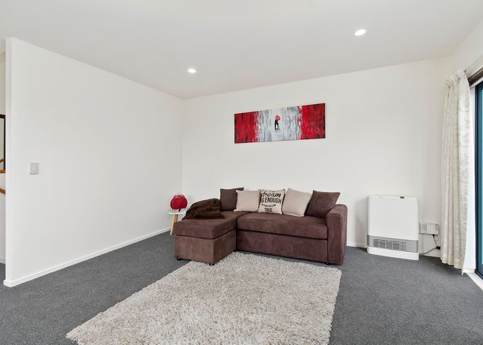 at 7B Marjory Close, Broadmeadows, Wellington