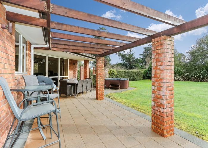  at 14 Mystic Place, Tuakau, Tuakau