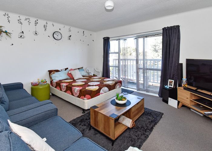  at 7/58 Puhinui Road, Papatoetoe, Auckland