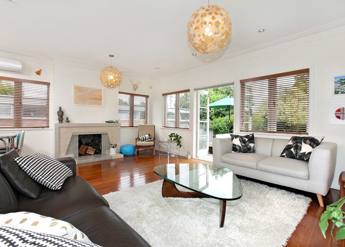  at 9 Sainsbury Road, Mount Albert, Auckland