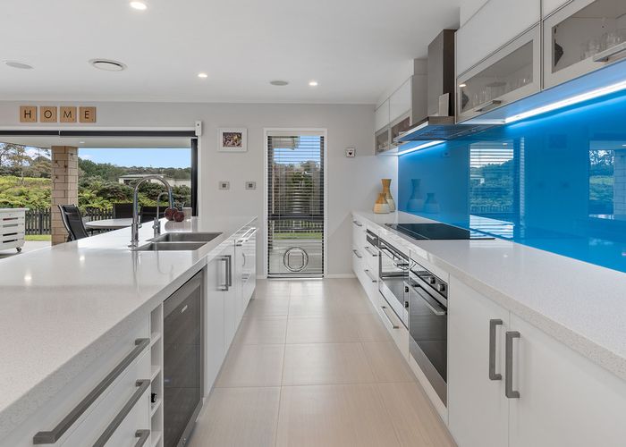  at 16A Roberts Road, Matakatia, Whangaparaoa