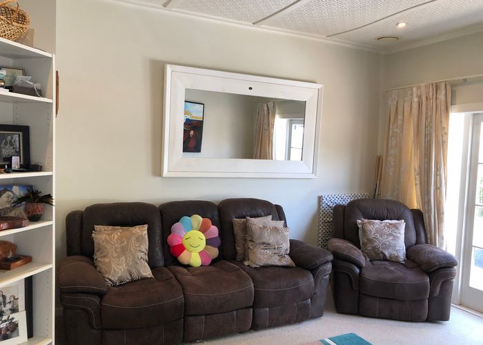  at 39 Windsor Road, Maeroa, Hamilton