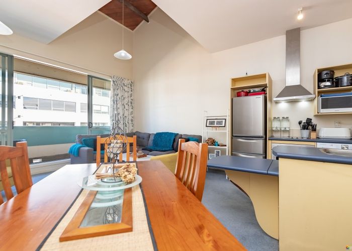  at 5/220 Thorndon Quay, Pipitea, Wellington