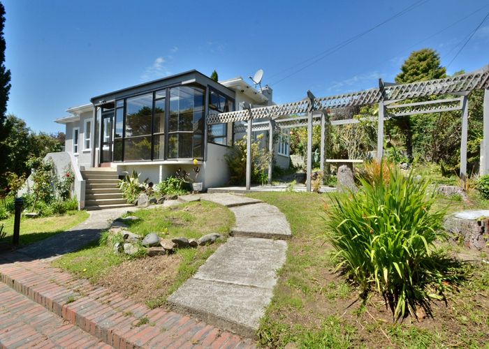  at 11A Howard Street, Macandrew Bay, Dunedin