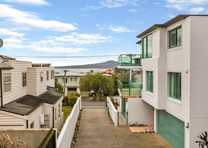  at 39A Ronaki Road, Mission Bay, Auckland