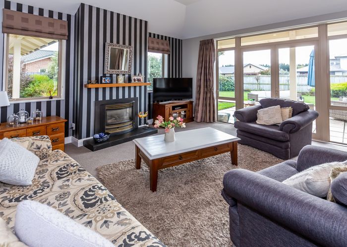  at 1 Matua Place, Parklands, Christchurch