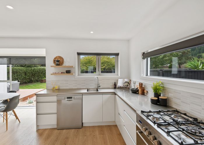  at 2 Sumnervale Drive, Sumner, Christchurch