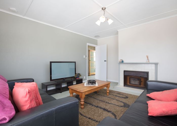  at 10 Maher Place, Ranui, Porirua