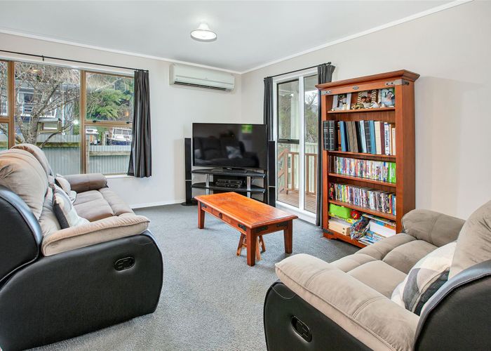  at 2 Harold Grove, Stokes Valley, Lower Hutt