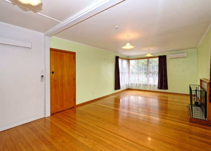 at 18 North Terrace, Darfield, Darfield