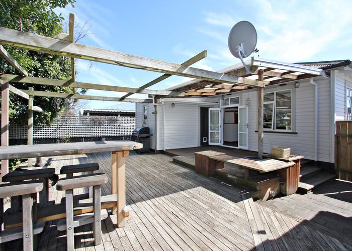  at 2/98 Thackeray Street, Napier South, Napier