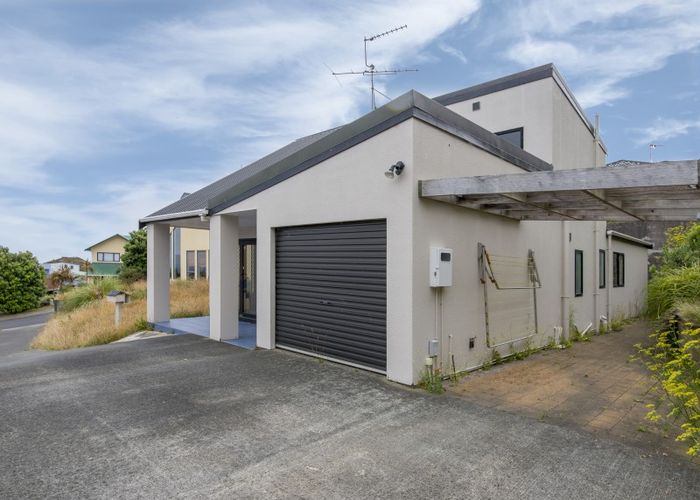  at 3A Bury Grove, Strathmore Park, Wellington