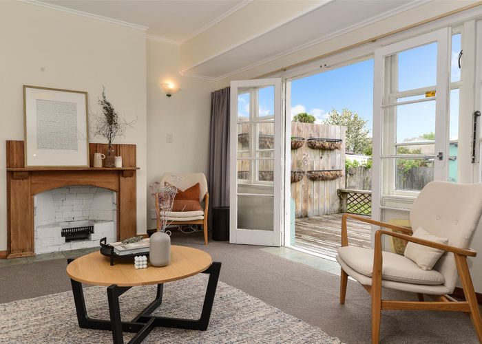  at 5 Galway Avenue, Hamilton East, Hamilton