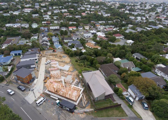  at 1 Robert Street, Newlands, Wellington