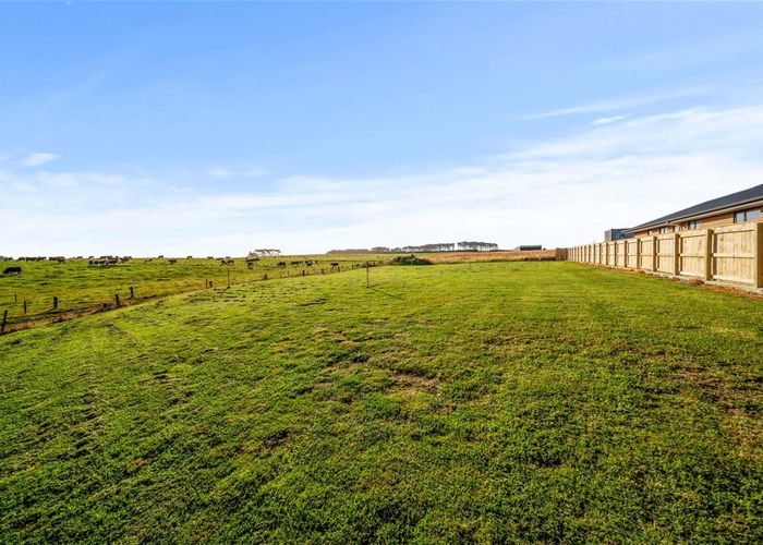  at 22C Larlin Drive, Hāwera