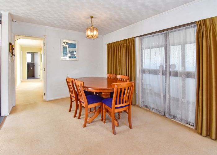  at 399 Roscommon Road, Clendon Park, Auckland