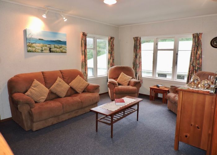 at 102 Chester Road, Tawa, Wellington