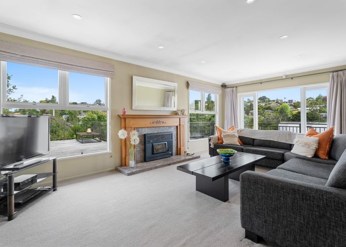  at 10 Dover Place, Remuera, Auckland City, Auckland