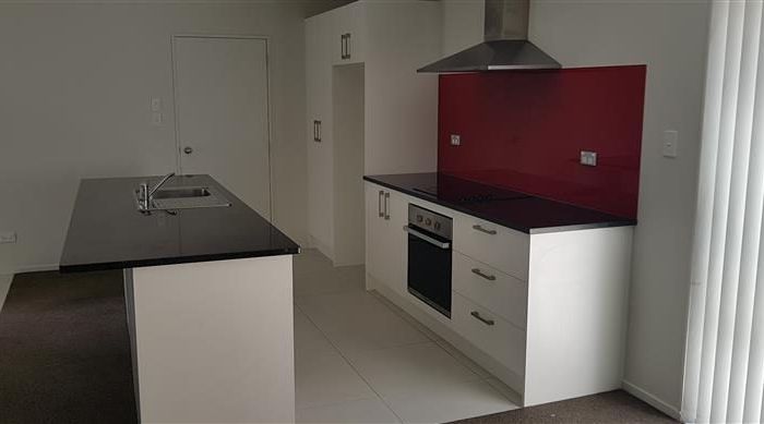  at 3 Takahe Avenue, Takanini, Papakura, Auckland