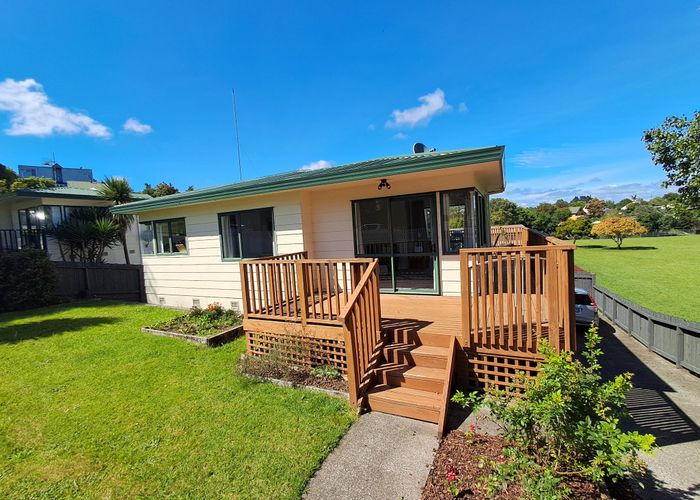  at 18 Osprey Drive, Welcome Bay, Tauranga, Bay Of Plenty
