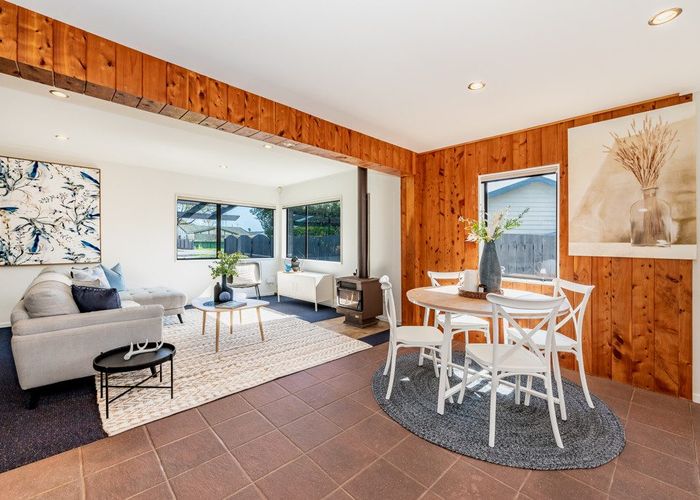  at 87 Elizabeth Street, Waikanae