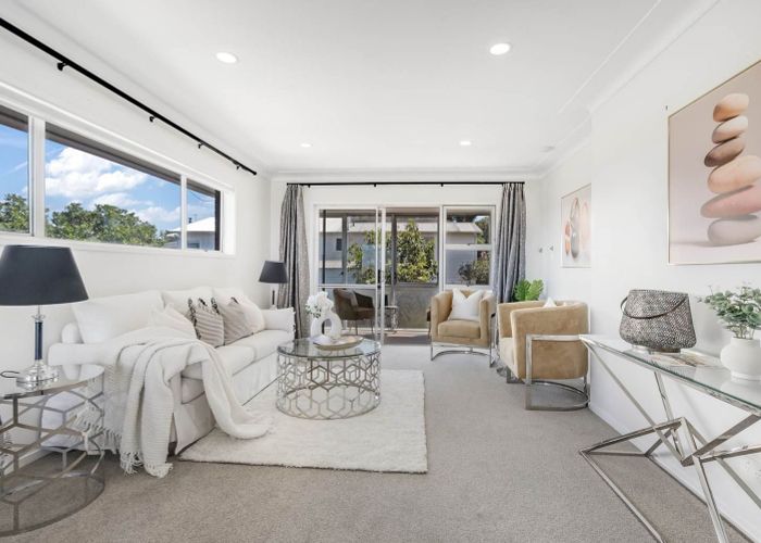  at 4/11 Huapai Street, Onehunga, Auckland