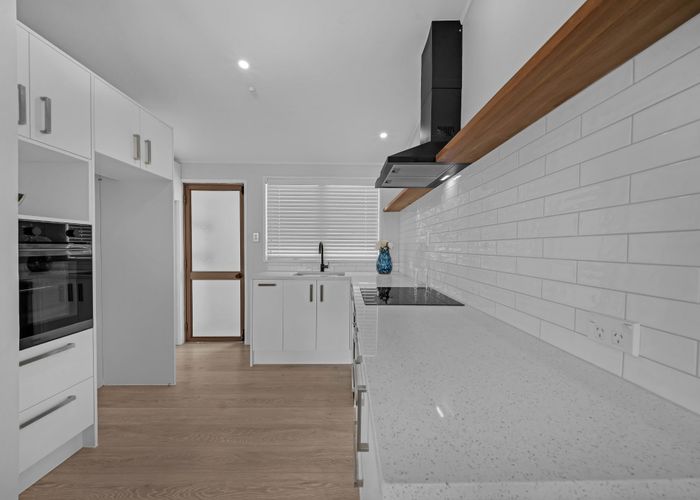  at 2/30 Portage Road, Papatoetoe, Manukau City, Auckland