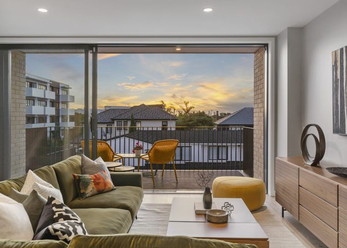  at 6/245 Kepa Road, Mission Bay, Auckland City, Auckland