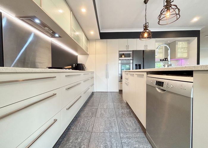  at 68 Coolspring Way, Redwood, Christchurch City, Canterbury