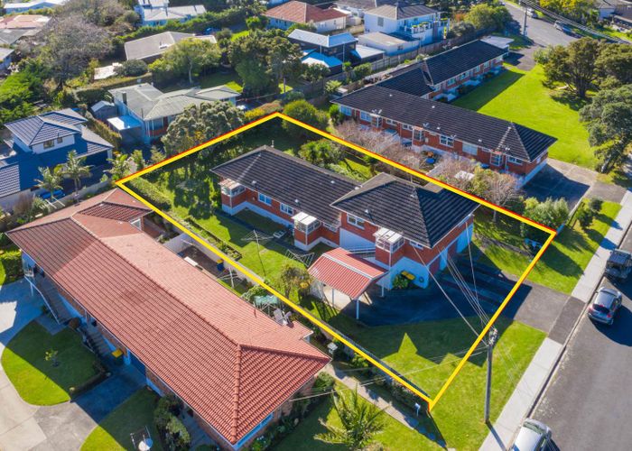  at 1 Marsh Avenue, Forrest Hill, North Shore City, Auckland