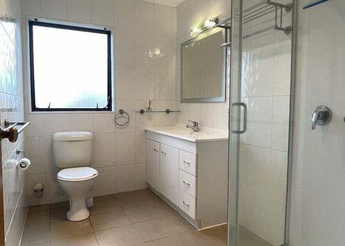  at 14A Strabo Place, Windsor Park, North Shore City, Auckland