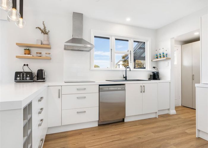  at 165 Harewood Road, Papanui, Christchurch City, Canterbury