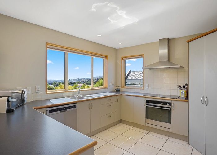  at 5 Rosthwaite Place, Westmorland, Christchurch