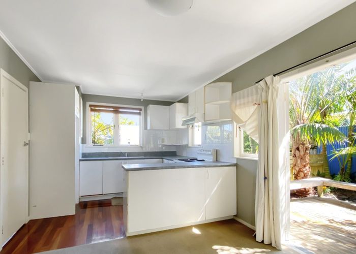  at 53 Tiverton Road, Blockhouse Bay, Auckland City, Auckland