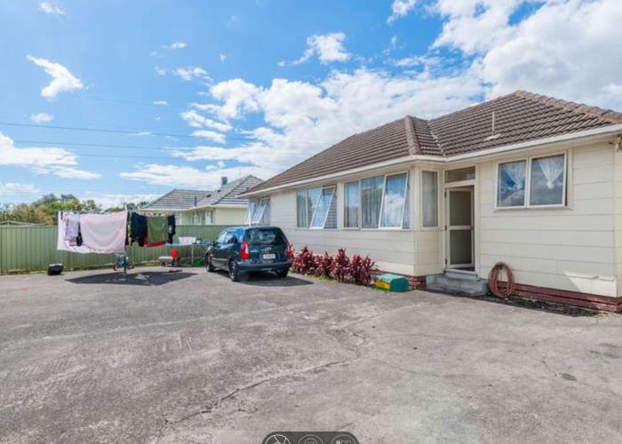  at 10 Gilbert Road, Otara, Manukau City, Auckland