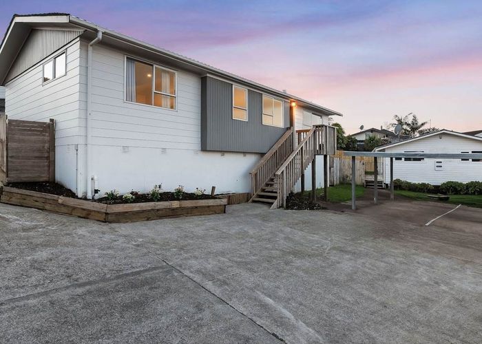  at 8 Corric Hill, Torbay, Auckland