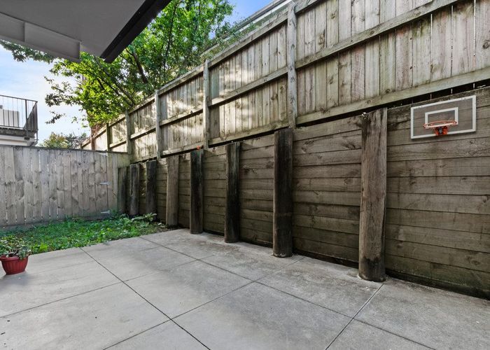  at 5/15 Wyllie Road, Papatoetoe, Auckland