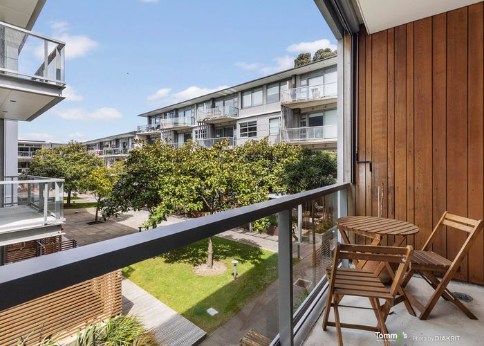  at W205/28 Torrens Terrace, Mount Cook, Wellington