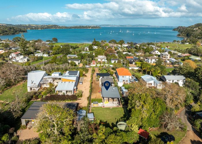  at 8 Nikau Road, Oneroa, Waiheke Island