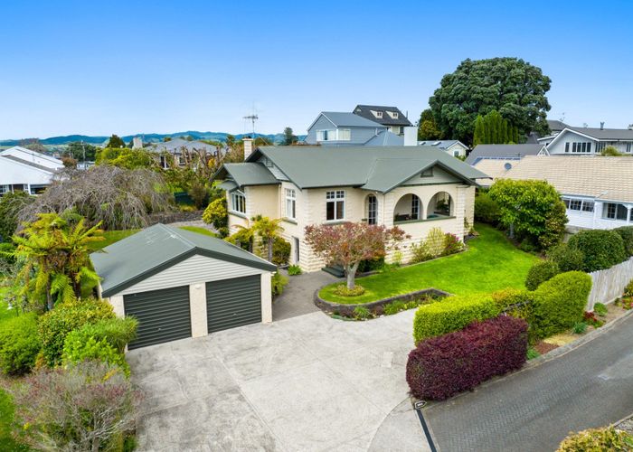  at 384 Devonport Road, Tauranga South, Tauranga