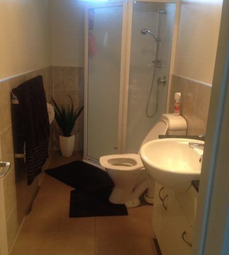  at 8 Sam Place, Mangere, Auckland