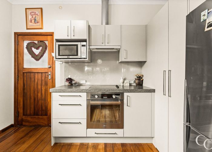  at 904 Frederick Street West, Mahora, Hastings, Hawke's Bay