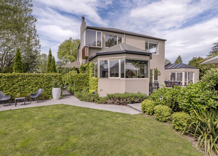  at 25a Glandovey Road, Fendalton, Christchurch City, Canterbury