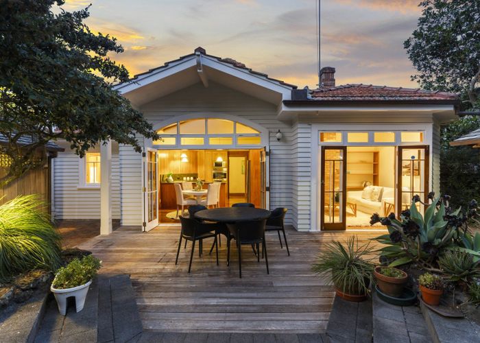 at 16 Ridings Road, Remuera, Auckland City, Auckland