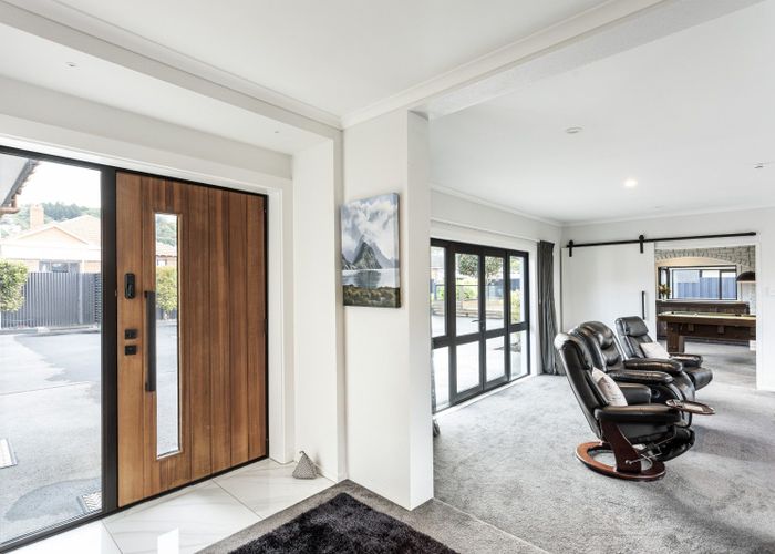  at 215 Bay View Road, Saint Clair, Dunedin, Otago